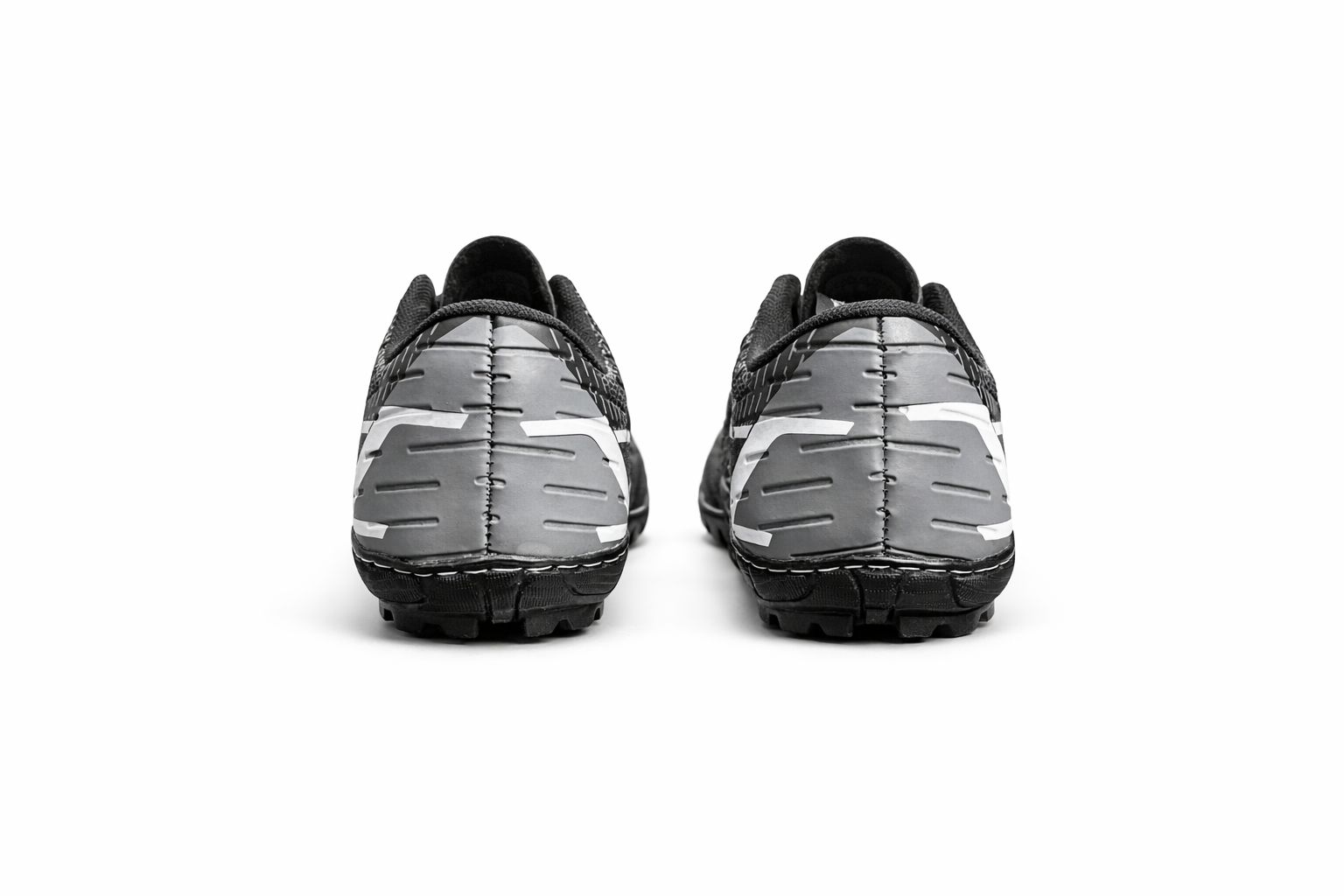 Chuteira Mercurial CR7 Society Preto e Branco