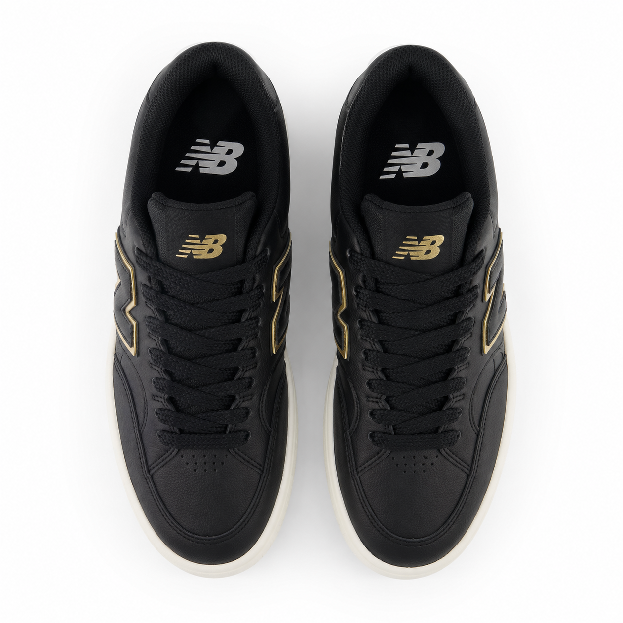 New Balance CT303 Preto Ouro