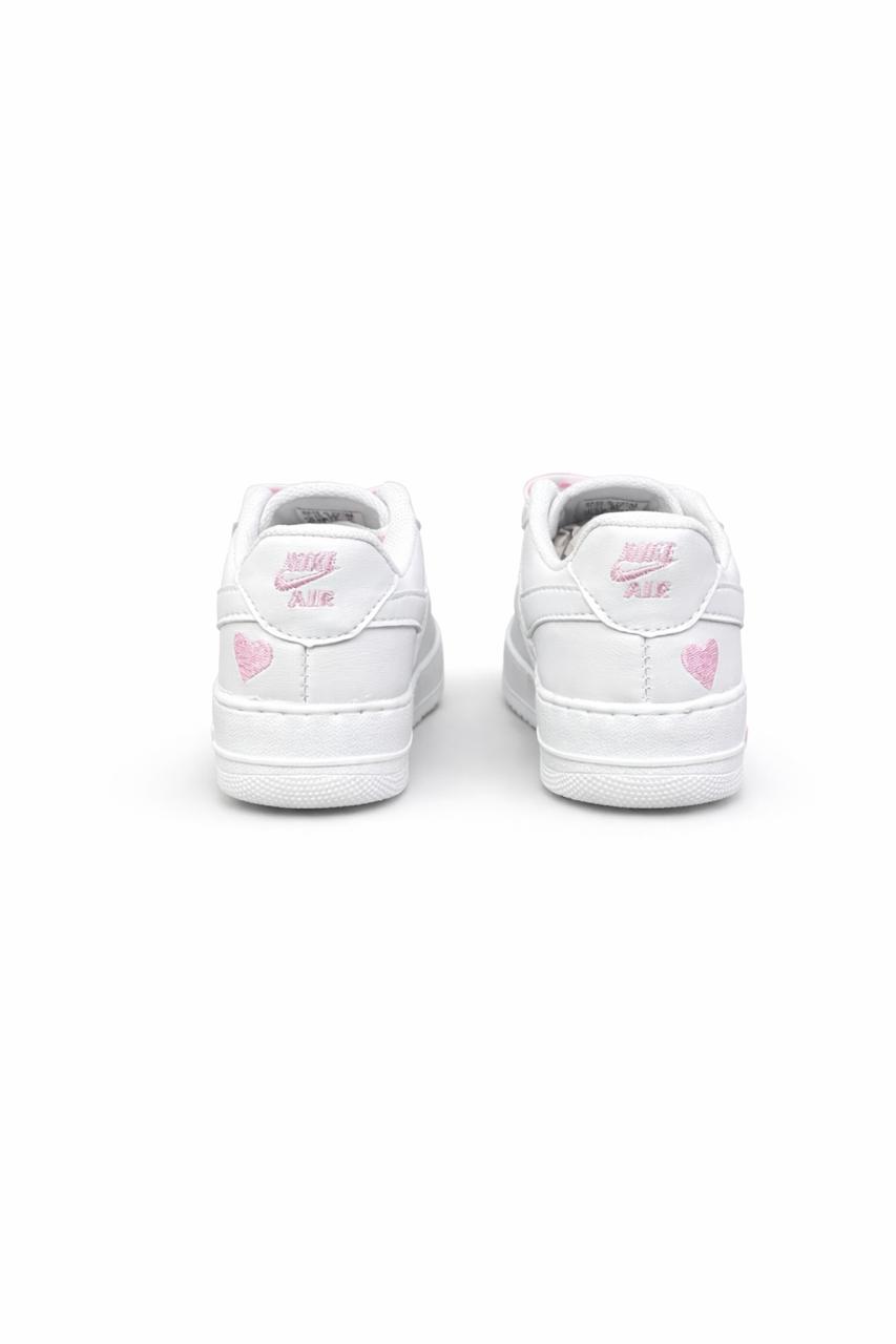 Nike Air Force de Coração Rosa Infantil